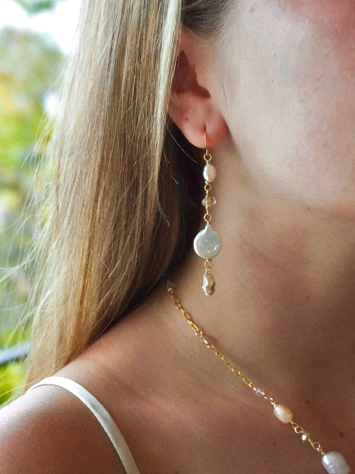 Eurydice’s Love Pearl Earrings