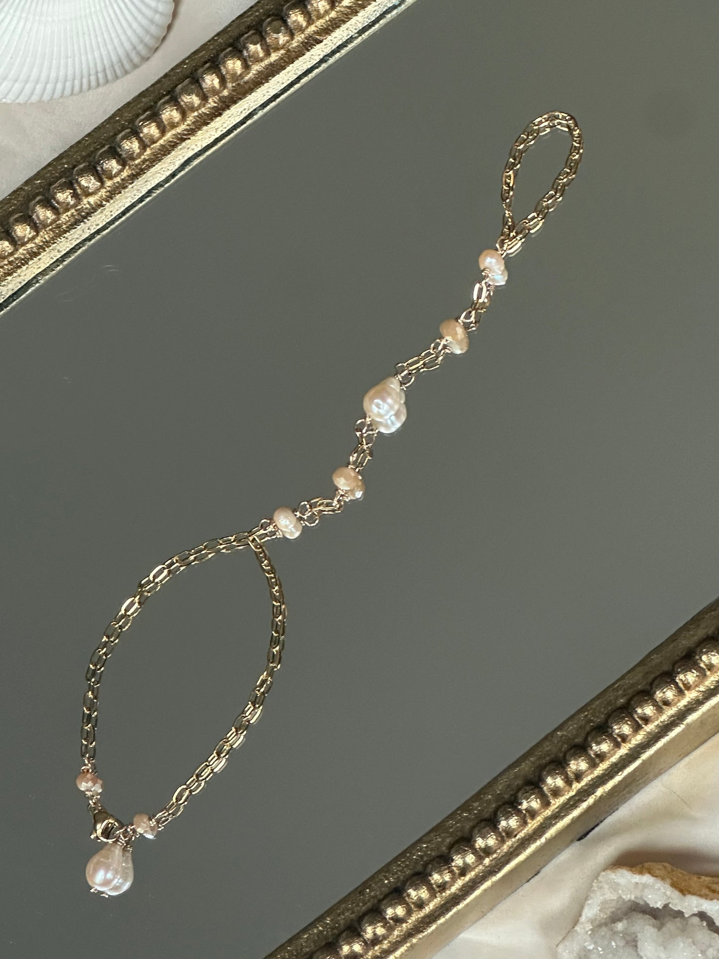 Pearlescent Hand Chain
