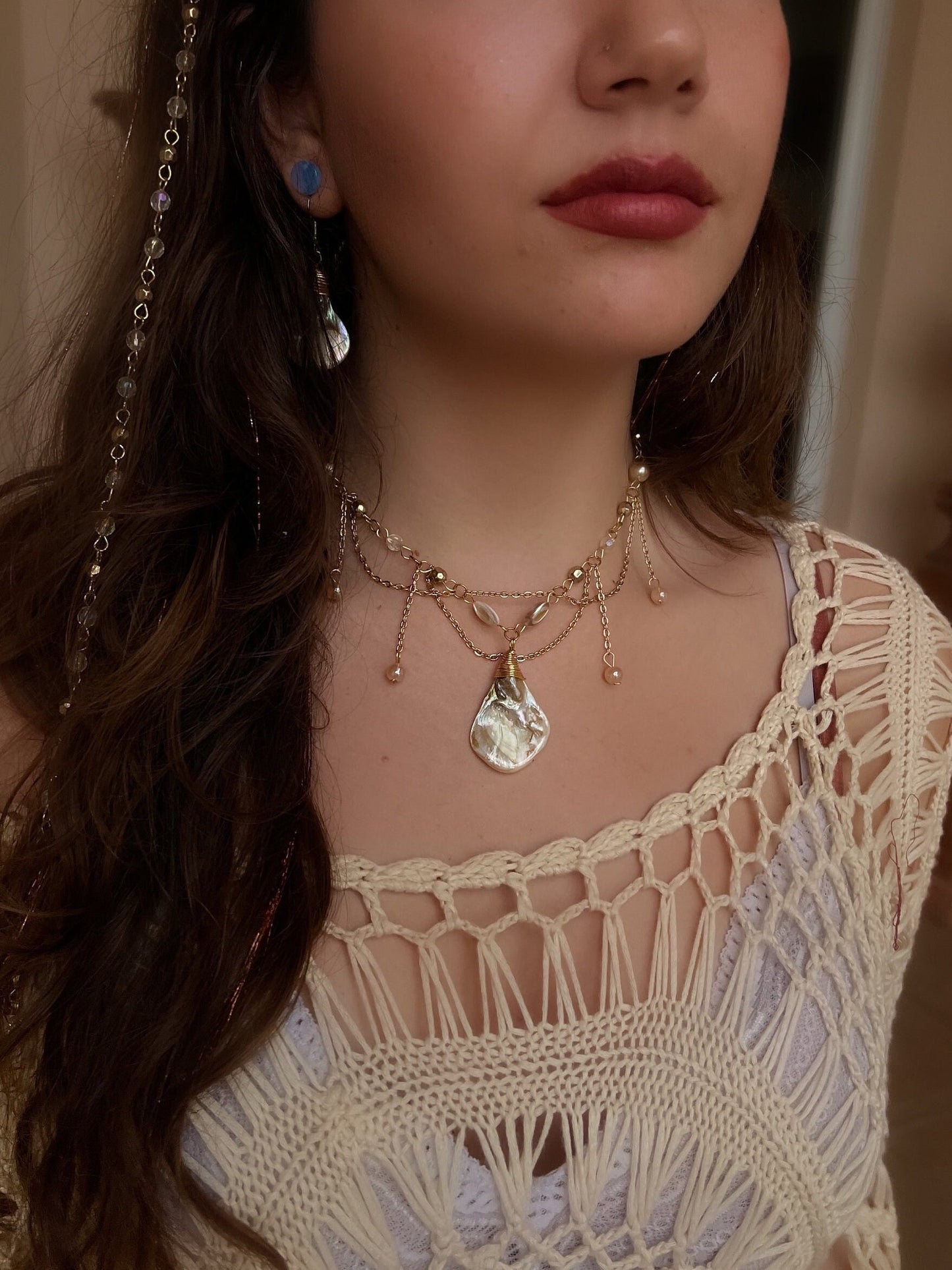 Gold/Silver Pearl Under the Sea Necklace | Unique Pearl Jewelry | Mother of Pearl Necklace | Elegant Statement Piece | Bridal Pearl Necklace