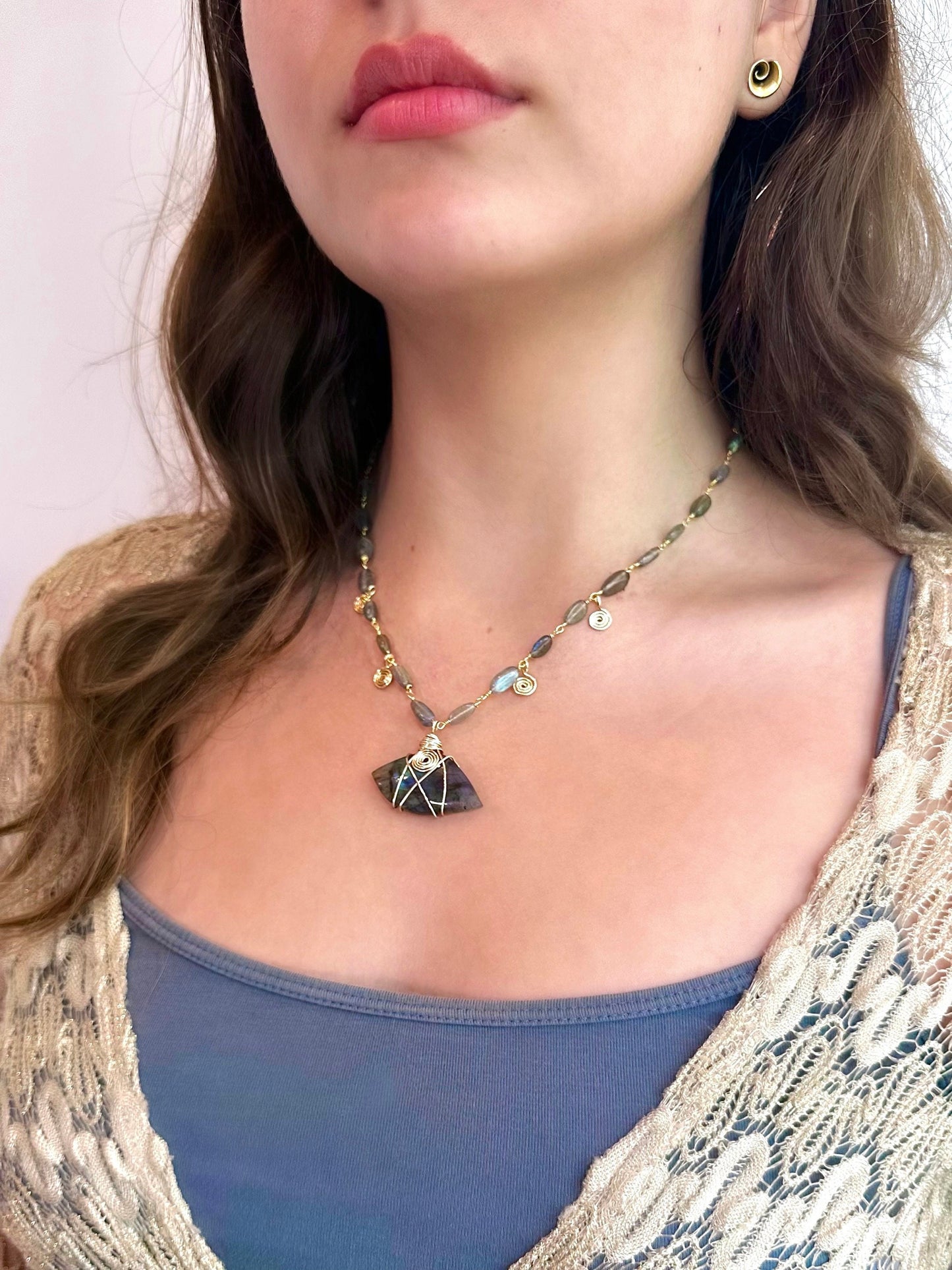 Evil Eye Beaded Crystal Necklace, Trendy Labradorite Jewelry, Gift for Her, Minimalist Gift, Labradorite Layering Necklace 14k Gold & Silver
