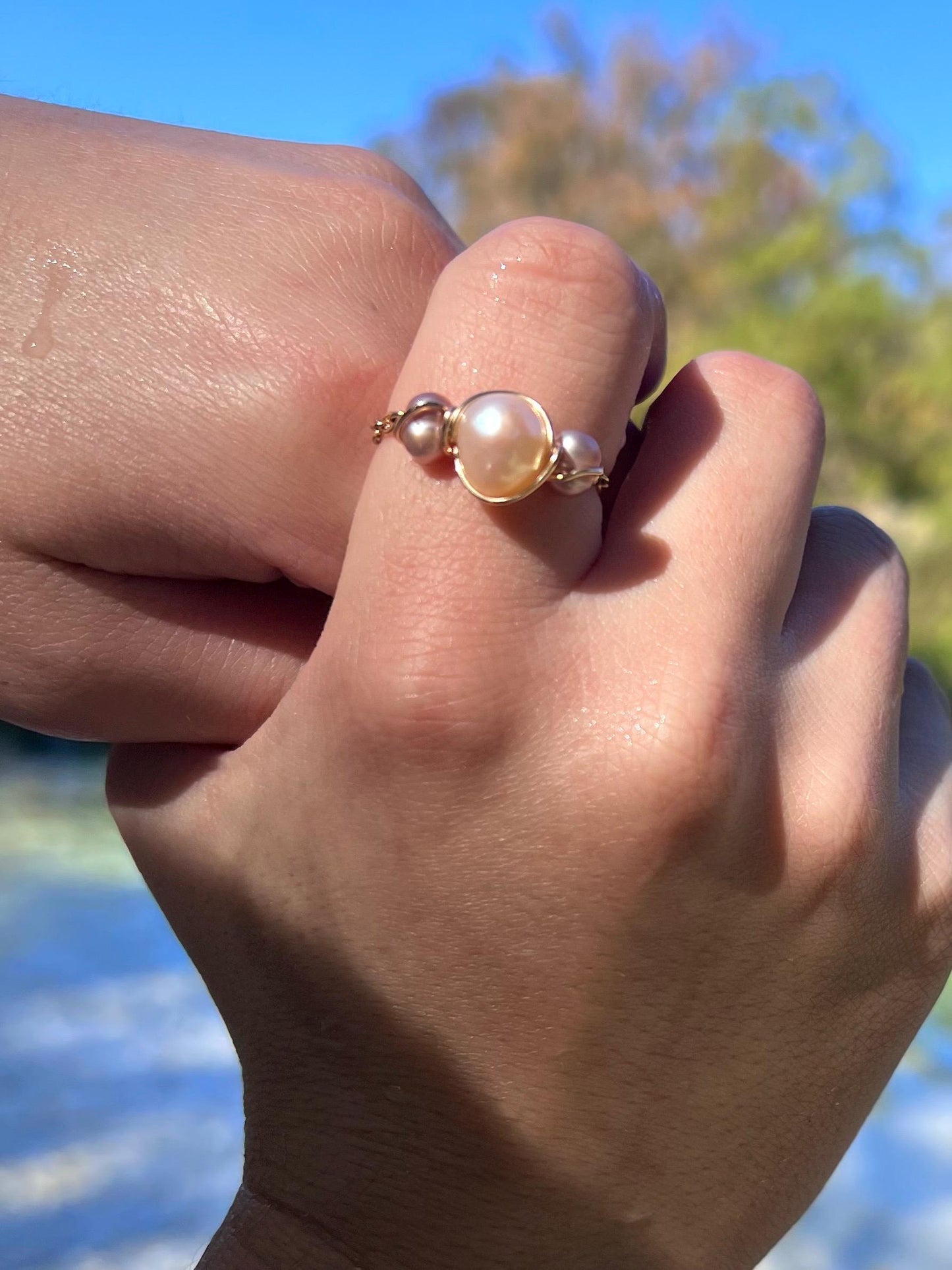 Unique Colored Pearl Chain Ring, Non-Tarnishing Ring, Pearl Jewelry, Mermaid Aesthetic Ring, Ocean Themed Jewelry, Handmade Pearl Ring