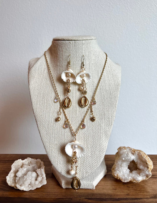 Calypso Goddess Necklace and Earring Set | Siren Jewelry | Mermaid Core Necklace | Shell Jewelry Set | Shell Earrings | Shell Necklace