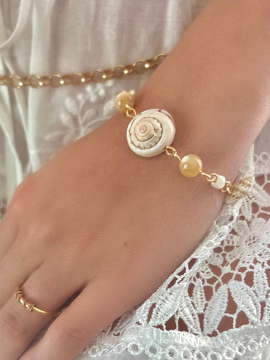 Unique Shell Bracelet | Mermaid Aesthetic | Seashell Charm Bracelet | Crystal Charm Bracelet | Beach Bracelet | Gold/Silver Shell Bracelet