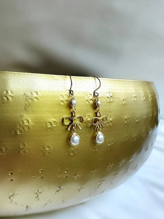 Pearl Dangle Bow Earrings | Custom Pearl Bow Earrings | Gold Dainty Crystal Earrings l Pearl Dangly Earrings | Coquette Pearl Earrings