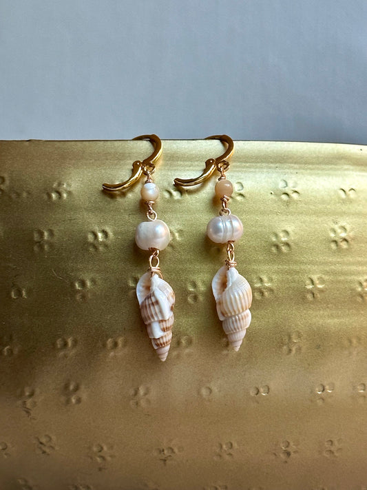 Pearl Dangle Crystal Earrings | Custom Crystal Earrings | Gold/Silver Hippie Crystal Earrings l Pearl Dangly Earrings