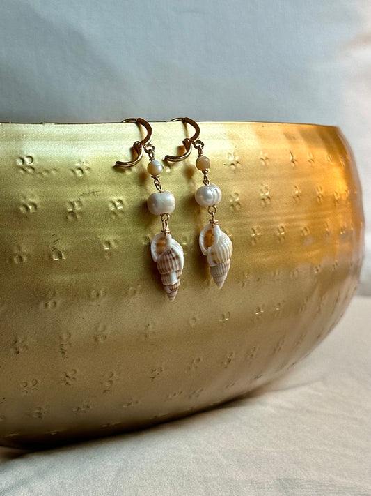 Pearl Dangle Crystal Earrings | Custom Crystal Earrings | Gold/Silver Hippie Crystal Earrings l Pearl Dangly Earrings
