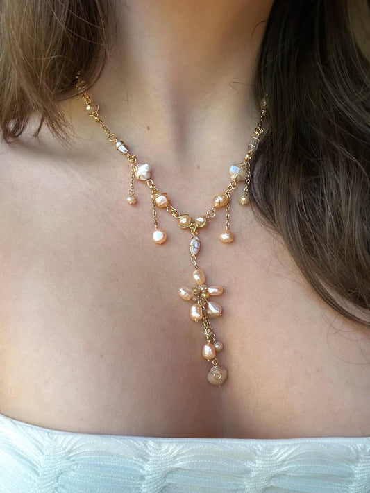 Pearl Flower Necklace Gold/Silver | Unique Peach Pearl Jewelry | Pearl Necklace | Elegant Statement Piece | Spring Bridal Pearl Necklace